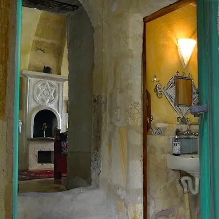 Dancing Cloud Art House Uçhisar