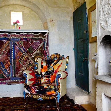 Dancing Cloud Art House Uçhisar