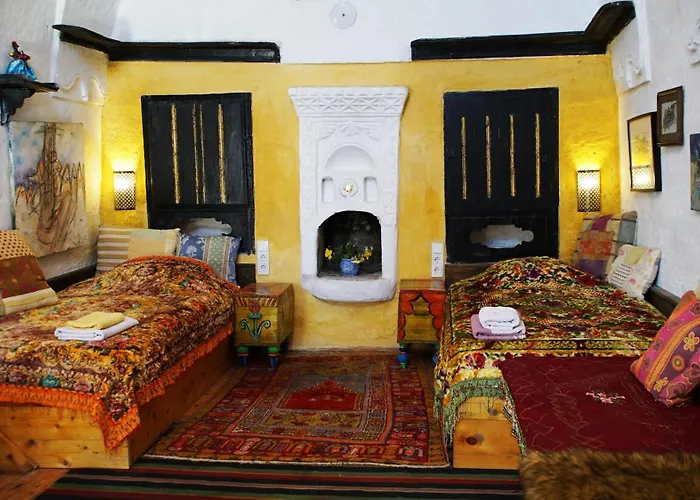 Dancing Cloud Art House Szálloda *