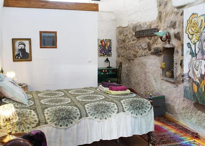 Dancing Cloud Art House Szálloda