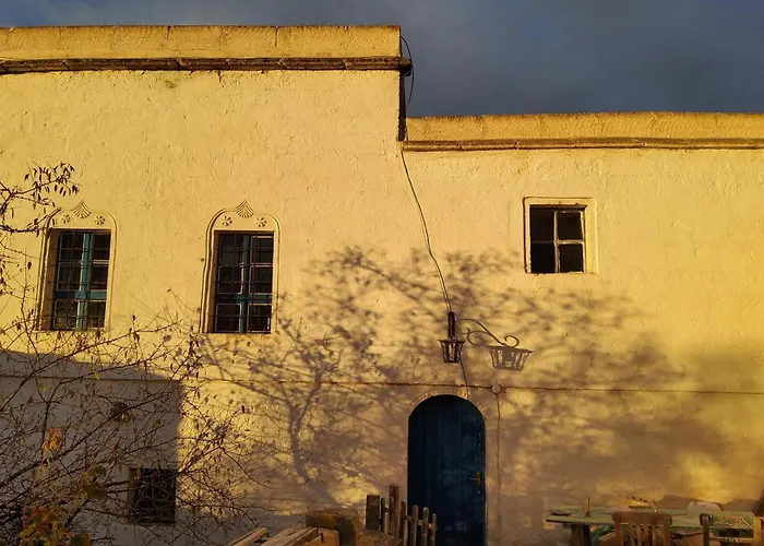 Dancing Cloud Art House Szálloda *